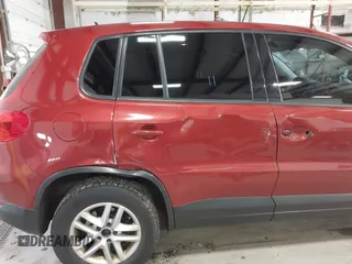2012 Volkswagen Tiguan SEL with VIN WVGAV7AX8CW005728, listed as a IAAI auction lot 41858620 with 152,181 mi miles and . Bid and sale history available at DreamBid. Image 6.