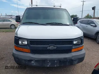 2014 Chevrolet Express Cargo z VIN 1GCWGGBA8E1122630, wystawiony jako IAAI lot #42695749 z przebiegiem 208 291 mil mil oraz . Historia ofert i sprzedaży dostępna na DreamBid. Obrazek 12.