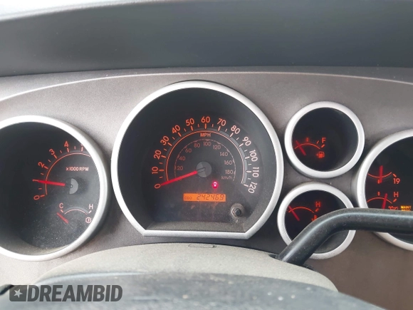 2012 Toyota Tundra z VIN 5TFRM5F15CX040630, wystawiony jako IAAI lot #42213728 z przebiegiem 242 469 mil mil oraz . Historia ofert i sprzedaży dostępna na DreamBid. Obrazek 7.