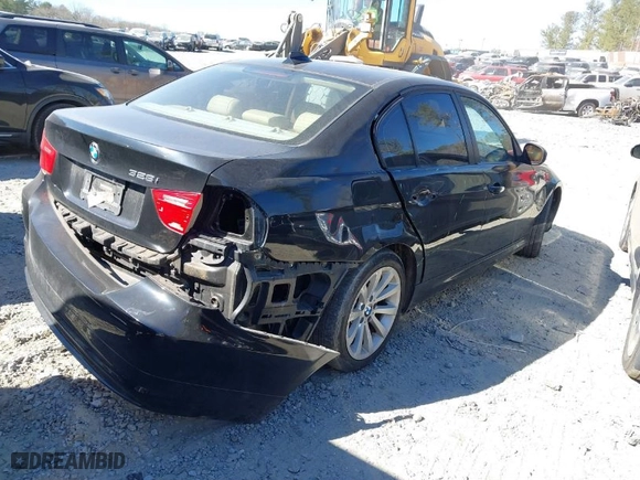 2011 BMW 3 Series 328i with VIN WBAPH7C56BE131170, listed as a IAAI auction lot 41683914 with 146,093 mi miles. Bid and sale history available at carsss.com. Image 4.