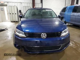 2013 Volkswagen Jetta SE z VIN 3VWDP7AJ6DM395105, wystawiony jako Copart lot #51774465 z przebiegiem 163 342 mil mil oraz Szkoda całkowita • Salvage title. Historia ofert i sprzedaży dostępna na DreamBid. Obrazek 5.