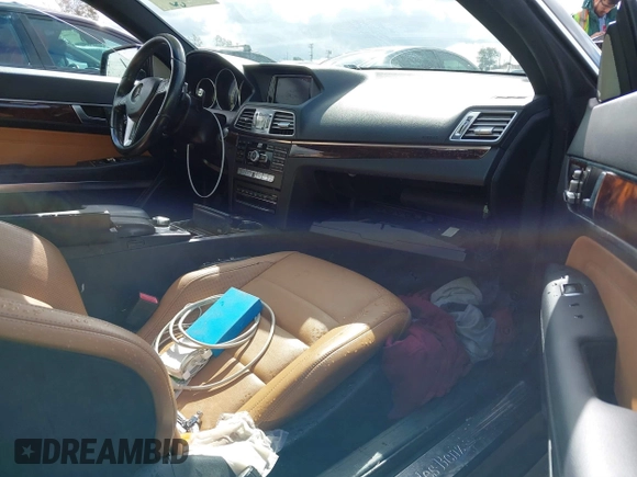 2014 Mercedes-Benz E 350 with VIN WDDKJ5KB8EF259623, listed as a IAAI auction lot 41771020 with 92,099 mi miles and . Bid and sale history available at DreamBid. Image 5.