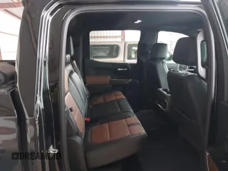 2020 Chevrolet Silverado 1500 High Country with VIN 3GCUYHELXLG432705, listed as a IAAI auction lot 41250140 with 59,955 mi miles. Bid and sale history available at carsss.com. Image 8.