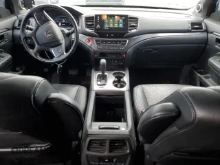 2019 Honda Pilot EX-L with VIN 5FNYF5H57KB020071, listed as a Copart auction lot 48979075 with 106,746 mi miles and Salvage Title. Bid and sale history available at DreamBid. Image 8.