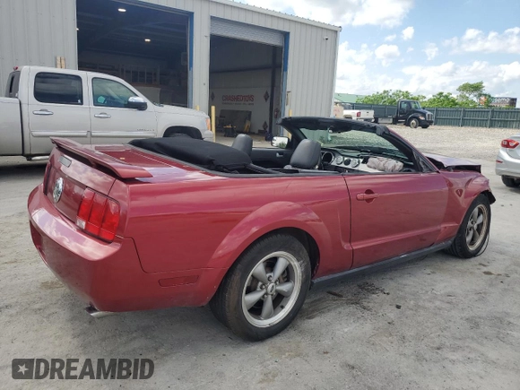 2005 Ford Mustang Deluxe z VIN 1ZVFT84N255250515, wystawiony jako Copart lot #55279355 z przebiegiem 182 633 mil mil oraz Szkoda całkowita • Salvage title. Historia ofert i sprzedaży dostępna na DreamBid. Obrazek 3.