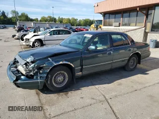 1996 Mercury Grand Marquis LS z VIN 2MELM75W3TX623155, wystawiony jako Copart lot #69861394 z przebiegiem 140 630 mil mil oraz Szkoda całkowita • Salvage title. Historia ofert i sprzedaży dostępna na DreamBid. Obrazek 1.