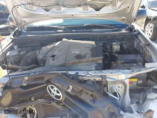 2014 Toyota Tacoma PreRunner with VIN 5TFJU4GNXEX061808, listed as a IAAI auction lot 41585931 with 214,240 mi miles. Bid and sale history available at carsss.com. Image 10.