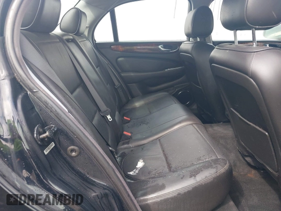 2008 Jaguar XJ 8 with VIN SAJWA71B48SH27792, listed as a IAAI auction lot 40399475 with Not Provided miles and . Bid and sale history available at DreamBid. Image 8.