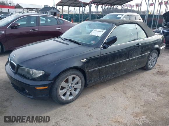 2006 BMW 3 Series 325Ci with VIN WBABW33466PX86228, listed as a IAAI auction lot 41612664 with 116,520 mi miles. Bid and sale history available at carsss.com. Image 2.