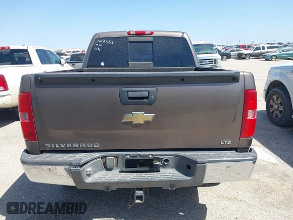 2007 Chevrolet Silverado 1500 Work Truck with VIN 2GCEC13J971729555, listed as a IAAI auction lot 41823438 with 280,901 mi miles and . Bid and sale history available at DreamBid. Image 16.