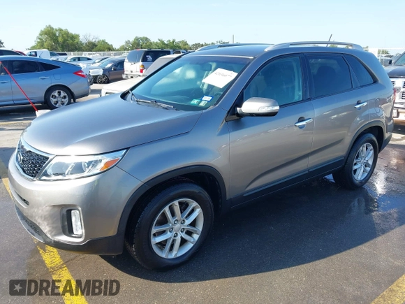 2014 Kia Sorento LX with VIN 5XYKT4A67EG528288, listed as a IAAI auction lot 42036077 with 67,835 mi miles. Bid and sale history available at carsss.com. Image 2.