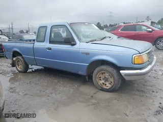 1997 Ford Ranger XL with VIN 1FTCR14A8VTA07537, listed as a IAAI auction lot 41583400 with 152,647 mi miles. Bid and sale history available at carsss.com. Image 1.