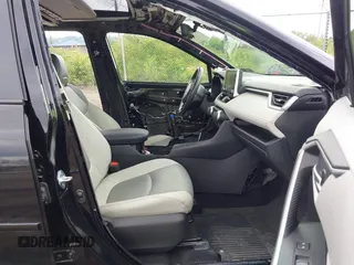 2021 Toyota RAV4 XLE Premium с VIN JTMA1RFV8MD069137, выставлен на аукционе IAAI как лот 42371437 с пробегом 25 602 миль миль и . История ставок и продаж доступна на DreamBid. Изображение 5.