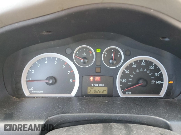 2005 Hyundai Santa Fe GLS z VIN KM8SC13E25U975169, wystawiony jako Copart lot #42533125 z przebiegiem 318 223 mil mil oraz Szkoda całkowita • Salvage title. Historia ofert i sprzedaży dostępna na DreamBid. Obrazek 9.
