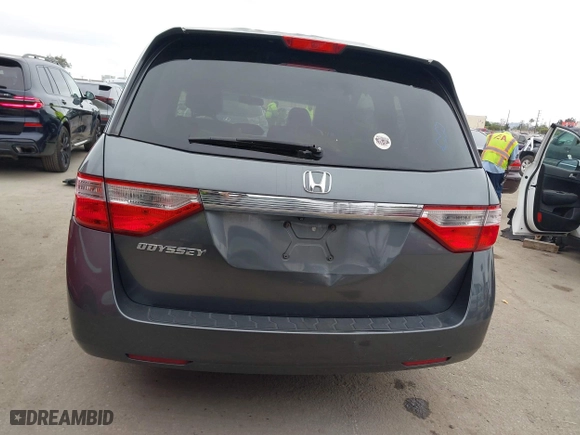 2011 Honda Odyssey EX-L with VIN 5FNRL5H66BB015305, listed as a IAAI auction lot 42065872 with 190,580 mi miles. Bid and sale history available at carsss.com. Image 16.