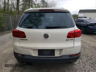 2013 Volkswagen Tiguan SE with VIN WVGAV7AX1DW527053, listed as a Copart auction lot 55934895 with 202,761 mi miles and Clean title. Bid and sale history available at DreamBid. Image 6.