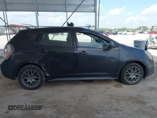 2009 Pontiac Vibe 1SB with VIN 5Y2SP67009Z432173, listed as a IAAI auction lot 42533975 with 175,584 mi miles and . Bid and sale history available at DreamBid. Image 13.