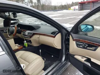2007 Mercedes-Benz S-Class 5.5L V8 with VIN WDDNG86X87A116612, listed as a IAAI auction lot 41504601 with 114,520 mi miles. Bid and sale history available at carsss.com. Image 5.