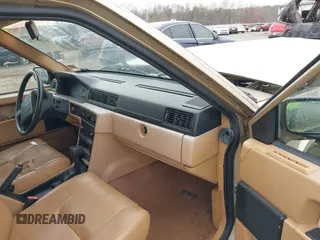 1992 Volvo 900 с VIN YV1JS8704N1101704, выставлен на аукционе IAAI как лот 41884536 с пробегом 151 903 миль миль и . История ставок и продаж доступна на DreamBid. Изображение 5.