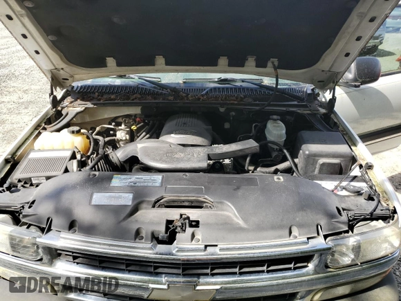 2005 Chevrolet Tahoe LS with VIN 1GNEC13V55R149699, listed as a Copart auction lot 56074485 with 121,039 mi miles and Clean Title. Bid and sale history available at DreamBid. Image 12.