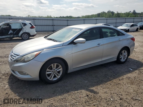 2013 Hyundai Sonata GLS with VIN 5NPEB4AC6DH737664, listed as a Copart auction lot 55560495 with 207,049 mi miles and Clean Title. Bid and sale history available at carsss.com. Image 1.