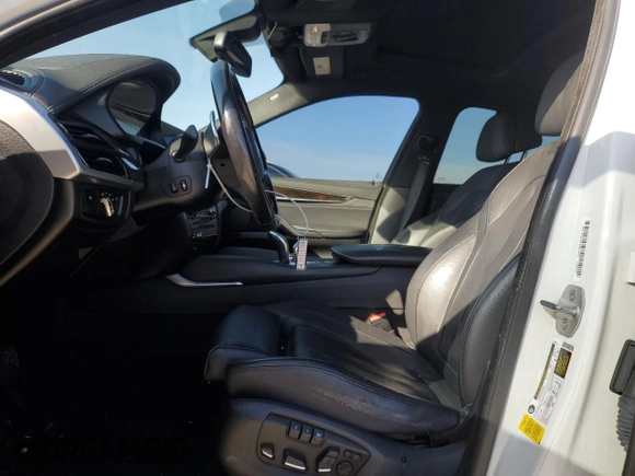 2017 BMW X6 sDrive35i with VIN 5UXKU0C54H0F99650, listed as a Copart auction lot 81828614 with 156,344 mi miles and Salvage Title. Bid and sale history available at carsss.com. Image 7.