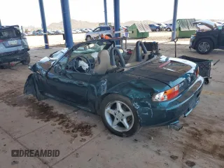 1998 BMW 3 Series Z3 2.8 z VIN 4USCJ3337WLC15638, wystawiony jako Copart lot #59053655 z przebiegiem 128 978 mil mil oraz Szkoda całkowita • Salvage title. Historia ofert i sprzedaży dostępna na DreamBid. Obrazek 2.