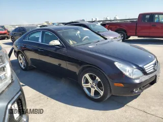 2006 Mercedes-Benz CLS-Class with VIN WDDDJ75X46A059381, listed as a Copart auction lot 77848484 with 102,460 mi miles and Salvage Title. Bid and sale history available at carsss.com. Image 4.