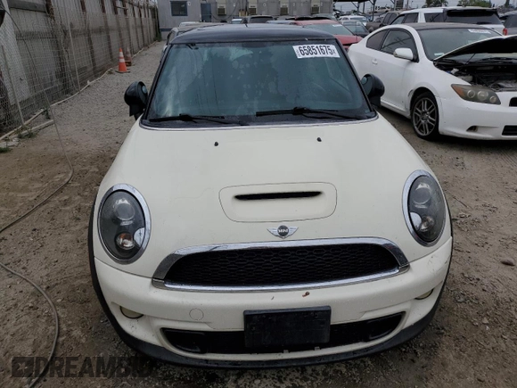 2012 MINI Hardtop S with VIN WMWSV3C54CTY16955, listed as a Copart auction lot 65851675 with 150,297 mi miles and Clean title. Bid and sale history available at DreamBid. Image 5.
