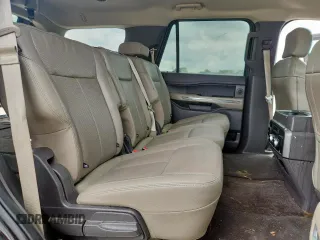 2018 Ford Expedition XLT z VIN 1FMJU1HT4JEA33760, wystawiony jako Copart lot #59772635 z przebiegiem 133 759 mil mil oraz Czysty tytuł • Clean title. Historia ofert i sprzedaży dostępna na DreamBid. Obrazek 11.