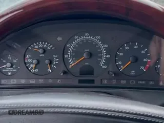 1998 Mercedes-Benz SL с VIN WDBFA76FXWF160788, выставлен на аукционе Copart как лот 47500955 с пробегом 74 111 миль миль и Чистый • Clean title. История ставок и продаж доступна на DreamBid. Изображение 11.