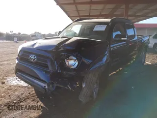 2013 Toyota Tacoma PreRunner z VIN 3TMKU4HN6DM038078, wystawiony jako IAAI lot #41397637 z przebiegiem 109 017 mil mil oraz . Historia ofert i sprzedaży dostępna na DreamBid. Obrazek 17.