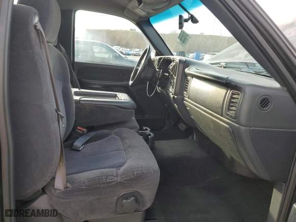 2001 Chevrolet Silverado 1500 LS with VIN 1GCEK14T31Z305015, listed as a Copart auction lot 51655555 with 280,104 mi miles and Salvage Title. Bid and sale history available at carsss.com. Image 10.
