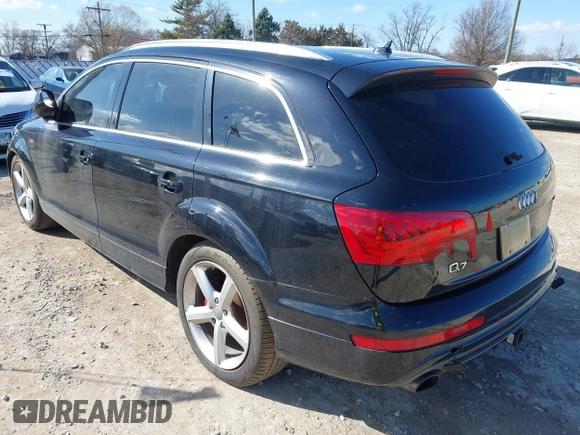 2013 Audi Q7 3.0T S line Prestige with VIN WA1DGAFE3DD007684, listed as a IAAI auction lot 41874449 with 159,713 mi miles. Bid and sale history available at carsss.com. Image 3.