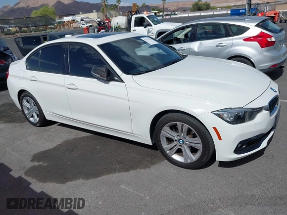 2016 BMW 3 Series 328i z VIN WBA8E9C50GK648594, wystawiony jako IAAI lot #42221766 z przebiegiem 127 590 mil mil oraz . Historia ofert i sprzedaży dostępna na DreamBid. Obrazek 1.