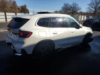 2024 BMW X1 xDrive28i with VIN WBX73EF02R5Y57837, listed as a Copart auction lot 80503574 with 17,382 mi miles and Salvage Title. Bid and sale history available at carsss.com. Image 3.