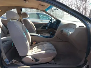 1995 Ford Thunderbird LX with VIN 1FALP62W9SH206490, listed as a IAAI auction lot 41744430 with 111,365 mi miles. Bid and sale history available at carsss.com. Image 5.