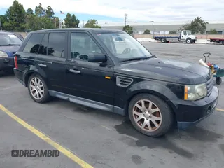 2008 Land Rover Range Rover Sport HSE with VIN SALSK254X8A142736, listed as a IAAI auction lot 42816491 with 165,489 mi miles and . Bid and sale history available at DreamBid. Image 1.