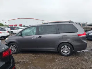 2014 Toyota Sienna XLE with VIN 5TDYK3DC0ES502482, listed as a IAAI auction lot 41910683 with 151,330 mi miles. Bid and sale history available at carsss.com. Image 15.