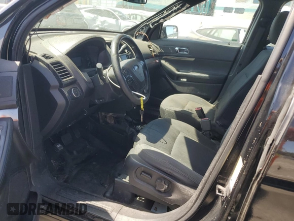 2017 Ford Police Interceptor Utility z VIN 1FM5K8AR4HGC34913, wystawiony jako Copart lot #58042205 z przebiegiem 73 298 mil mil oraz Szkoda całkowita • Salvage title. Historia ofert i sprzedaży dostępna na DreamBid. Obrazek 7.