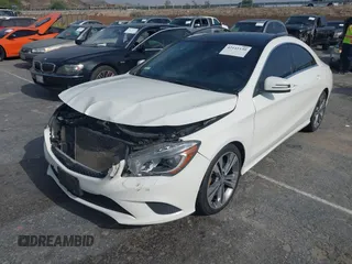 2014 Mercedes-Benz CLA 250 z VIN WDDSJ4EB0EN044118, wystawiony jako IAAI lot #42141130 z przebiegiem 76 122 mil mil oraz . Historia ofert i sprzedaży dostępna na DreamBid. Obrazek 17.
