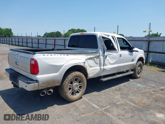 2013 Ford F-250 XL z VIN 1FT7W2BT6DEB55273, wystawiony jako IAAI lot #42323813 z przebiegiem 170 212 mil mil oraz . Historia ofert i sprzedaży dostępna na DreamBid. Obrazek 4.