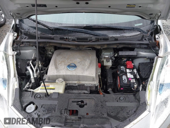 2013 Nissan LEAF SL с VIN 1N4AZ0CP5DC406868, выставлен на аукционе IAAI как лот 41869903 с пробегом 143 241 миль миль и . История ставок и продаж доступна на DreamBid. Изображение 10.