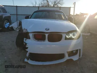2011 BMW 1 Series 128i z VIN WBAUP9C56BVL90128, wystawiony jako Copart lot #86883994 z przebiegiem 149 463 mil mil oraz Szkoda całkowita • Salvage title. Historia ofert i sprzedaży dostępna na DreamBid. Obrazek 5.