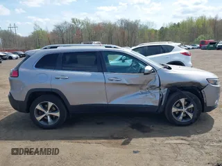 2019 Jeep Cherokee Limited with VIN 1C4PJMDX3KD254825, listed as a IAAI auction lot 42067129 with 120,304 mi miles and . Bid and sale history available at DreamBid. Image 13.