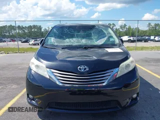 2016 Toyota Sienna XLE with VIN 5TDYK3DC8GS711357, listed as a IAAI auction lot 42525086 with 180,296 mi miles and . Bid and sale history available at DreamBid. Image 12.