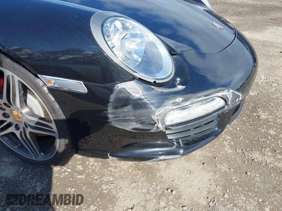 2009 Porsche 911 Carrera S with VIN WP0AB29979S721350, listed as a IAAI auction lot 39058934 with 44,352 mi miles. Bid and sale history available at carsss.com. Image 6.