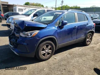 2017 Chevrolet Trax LT z VIN 3GNCJPSB3HL131656, wystawiony jako Copart lot #56555935 z przebiegiem 101 910 mil mil oraz Szkoda całkowita • Salvage title. Historia ofert i sprzedaży dostępna na DreamBid. Obrazek 1.