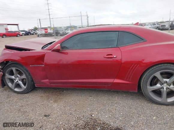 2014 Chevrolet Camaro LT with VIN 2G1FC1E33E9303693, listed as a IAAI auction lot 41877104 with 211,266 mi miles. Bid and sale history available at carsss.com. Image 15.