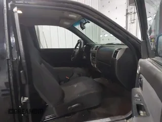 2008 GMC Canyon SL with VIN 1GTCS19EX88122292, listed as a IAAI auction lot 41599345 with 208,318 mi miles. Bid and sale history available at carsss.com. Image 5.